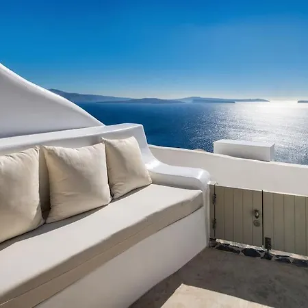 Seacrest Villa-volcano View Holiday home